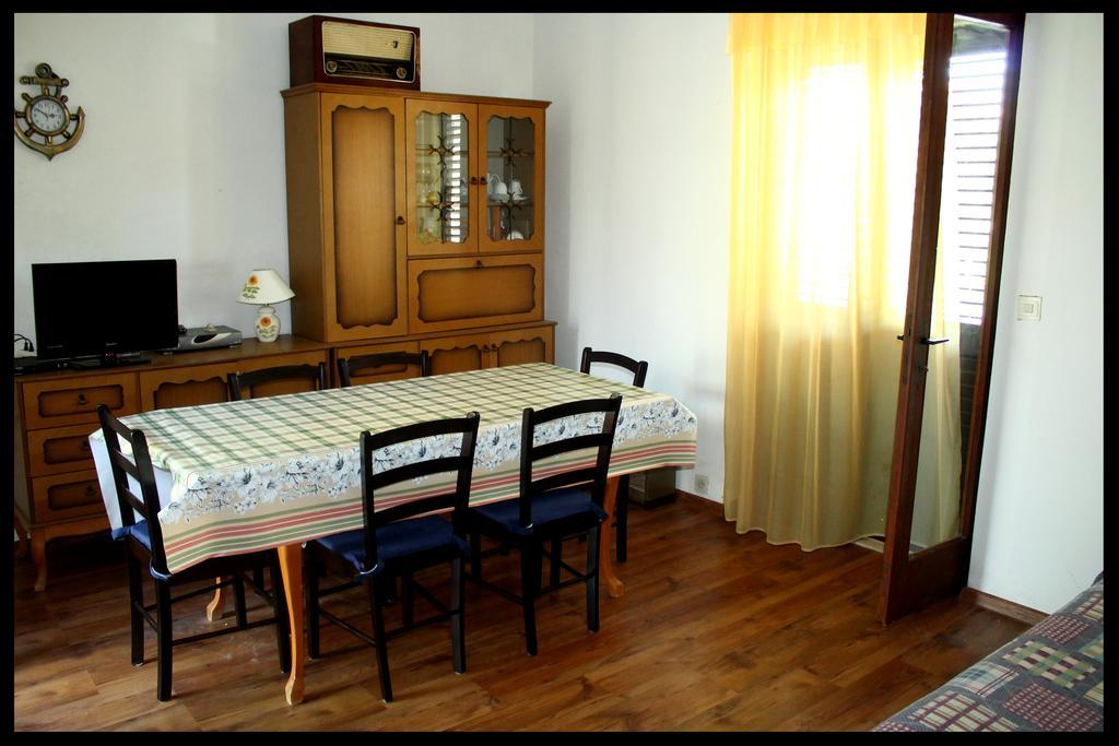 Apartments Boljat Supetar Pokój zdjęcie