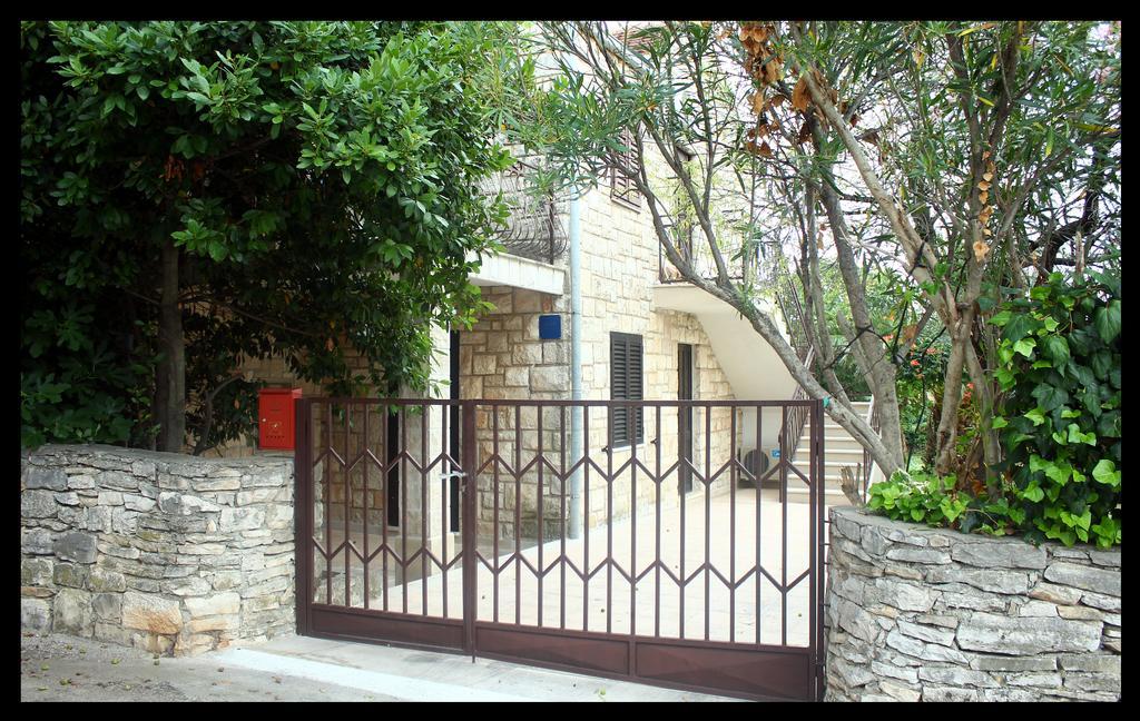 Apartments Boljat Supetar Zewnętrze zdjęcie